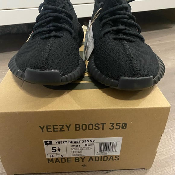 adidas Yeezy Boost 350 V2 Black Red